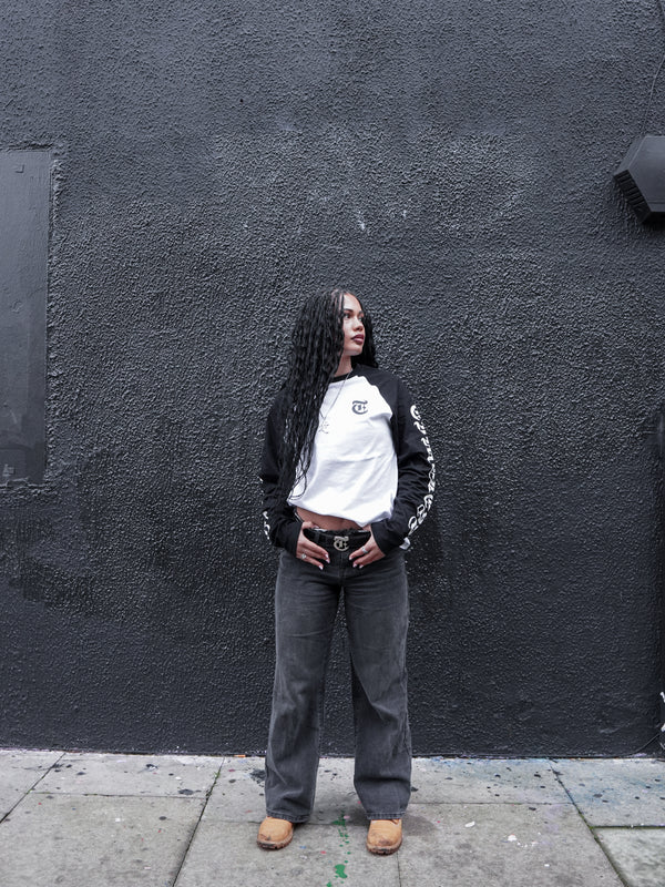 Black/White Longsleeve – TIM3L3SS (image 3)